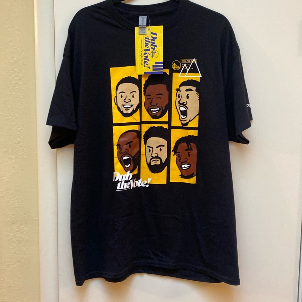 Golden State Warriors Men’s Black 2023 All-star “Dub the Vote” T-shirt. Size XL